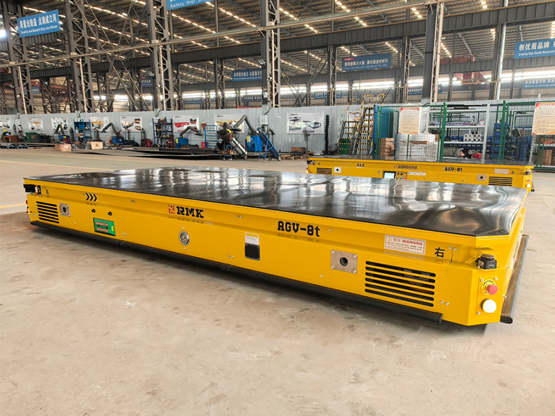 8 Ton Laser-Guided AGV gyda Paled Lifting